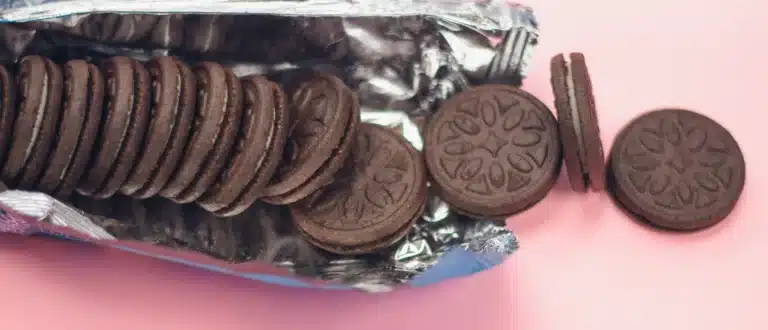 oreos falling out of open sleeve